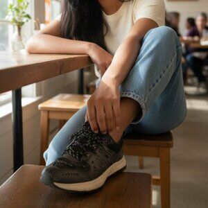 Nike Womens Air Max Viva DB5268-002 Black Running Shoes Sneakers Size 8.5